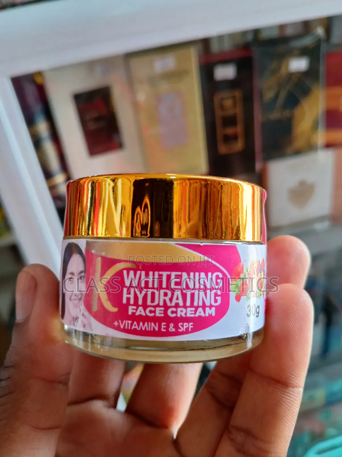 K Whitening Hydrating Face Cream
