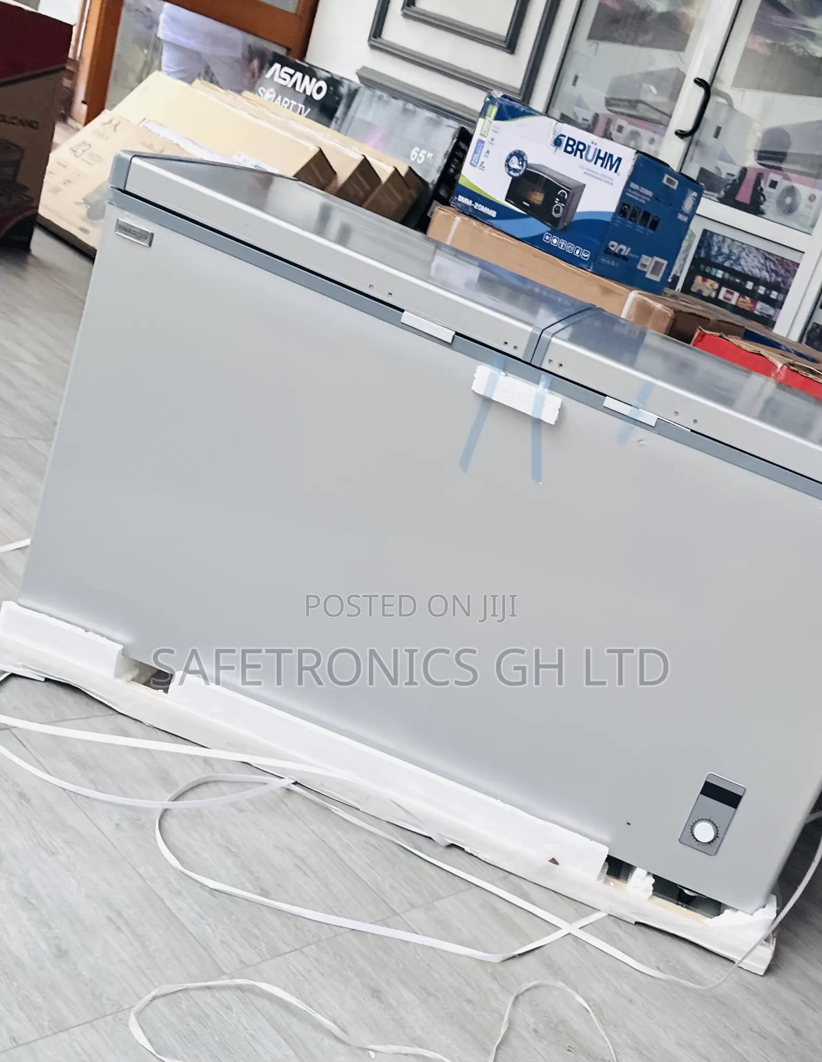 Valuable Nasco 425 Liters Double Door Freezer Nas-550fl