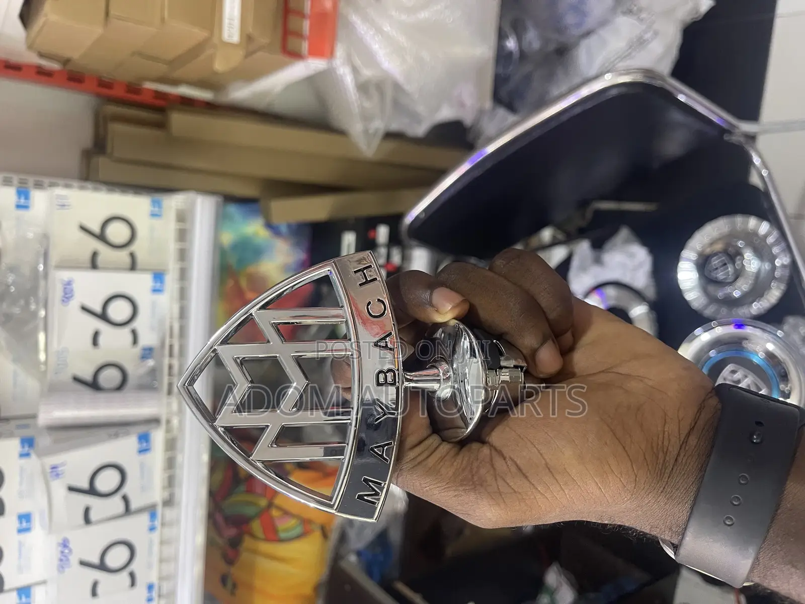 Mercedes Benz Mayback Bonnet Crown Logo