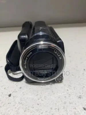 Sony Handycam Xr550e Camcorder for Livestreaming