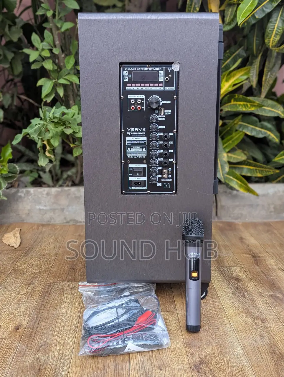 Verve 15" Professional Rechargeable Audio System With Microphone