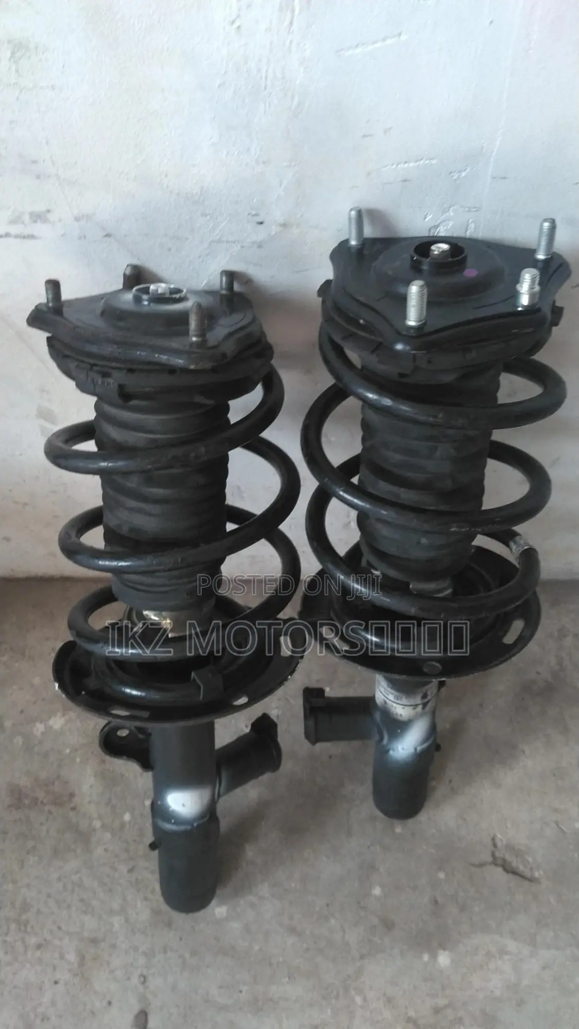 Honda Accord 18-23 Front Shocks With Sensor