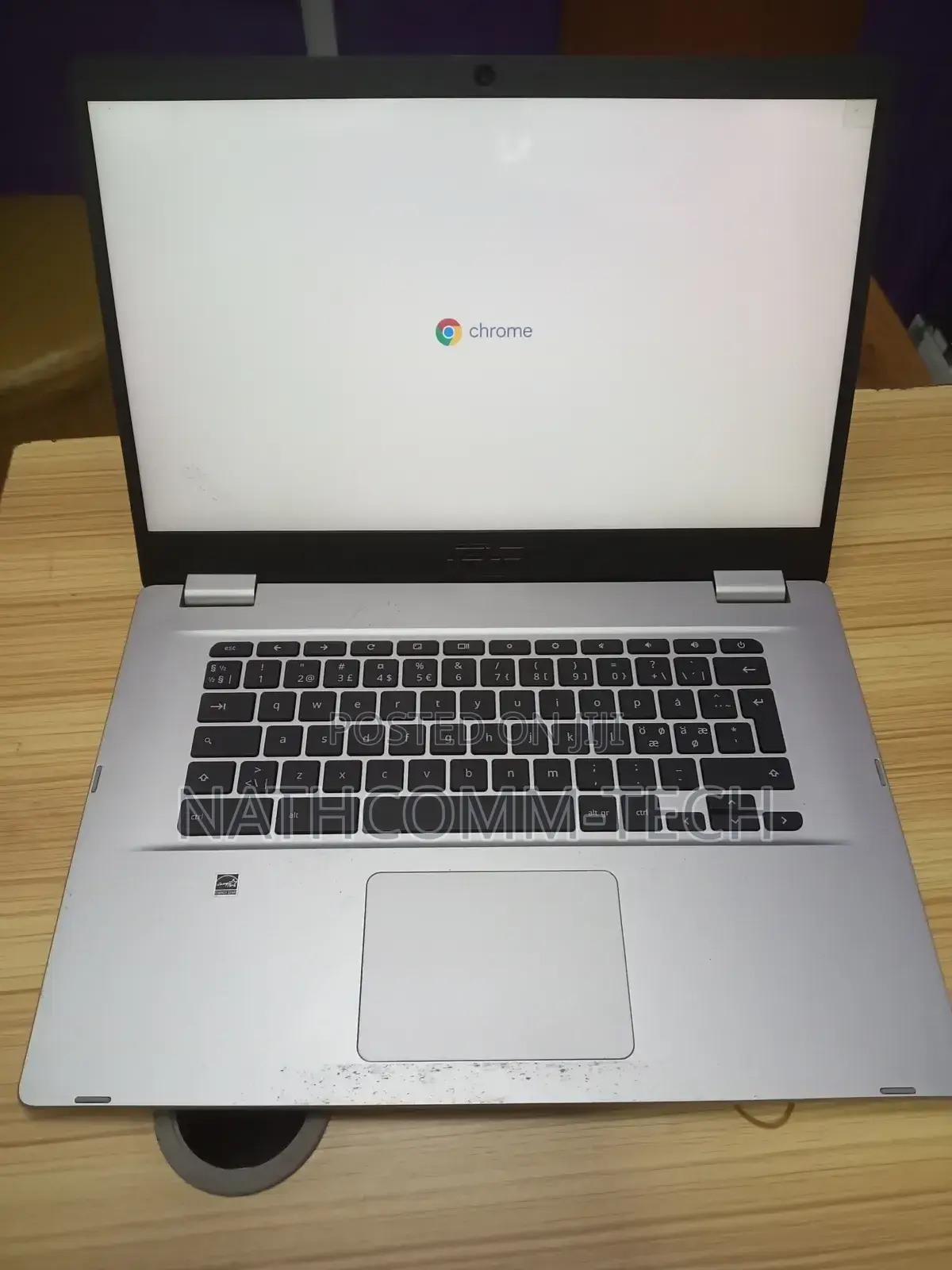 Laptop Asus Chromebook C423 4GB Intel SSD 60GB