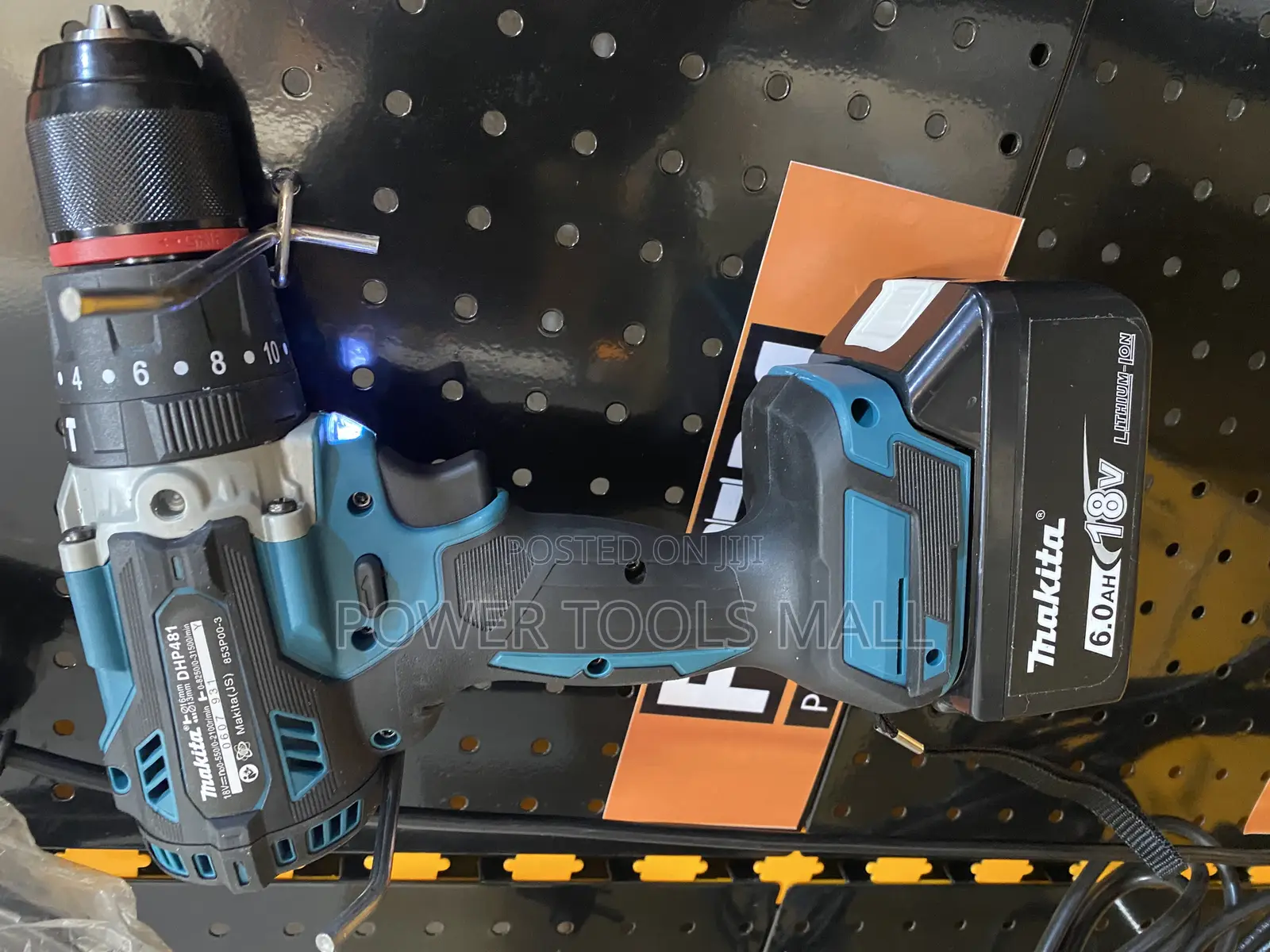 Cordless Drill Makita 18v 6amps Battery