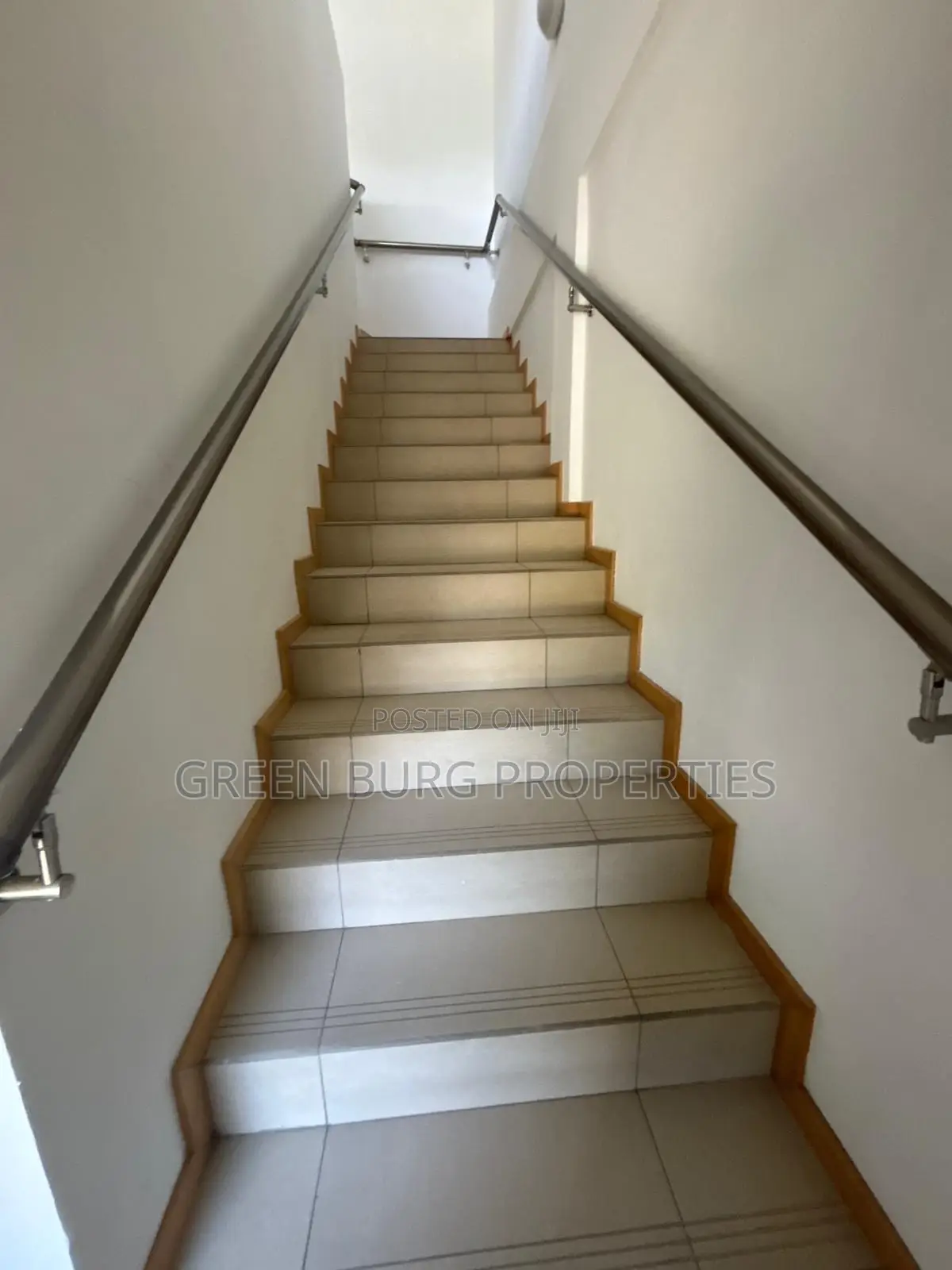 4bdrm House in Cantonments for rent