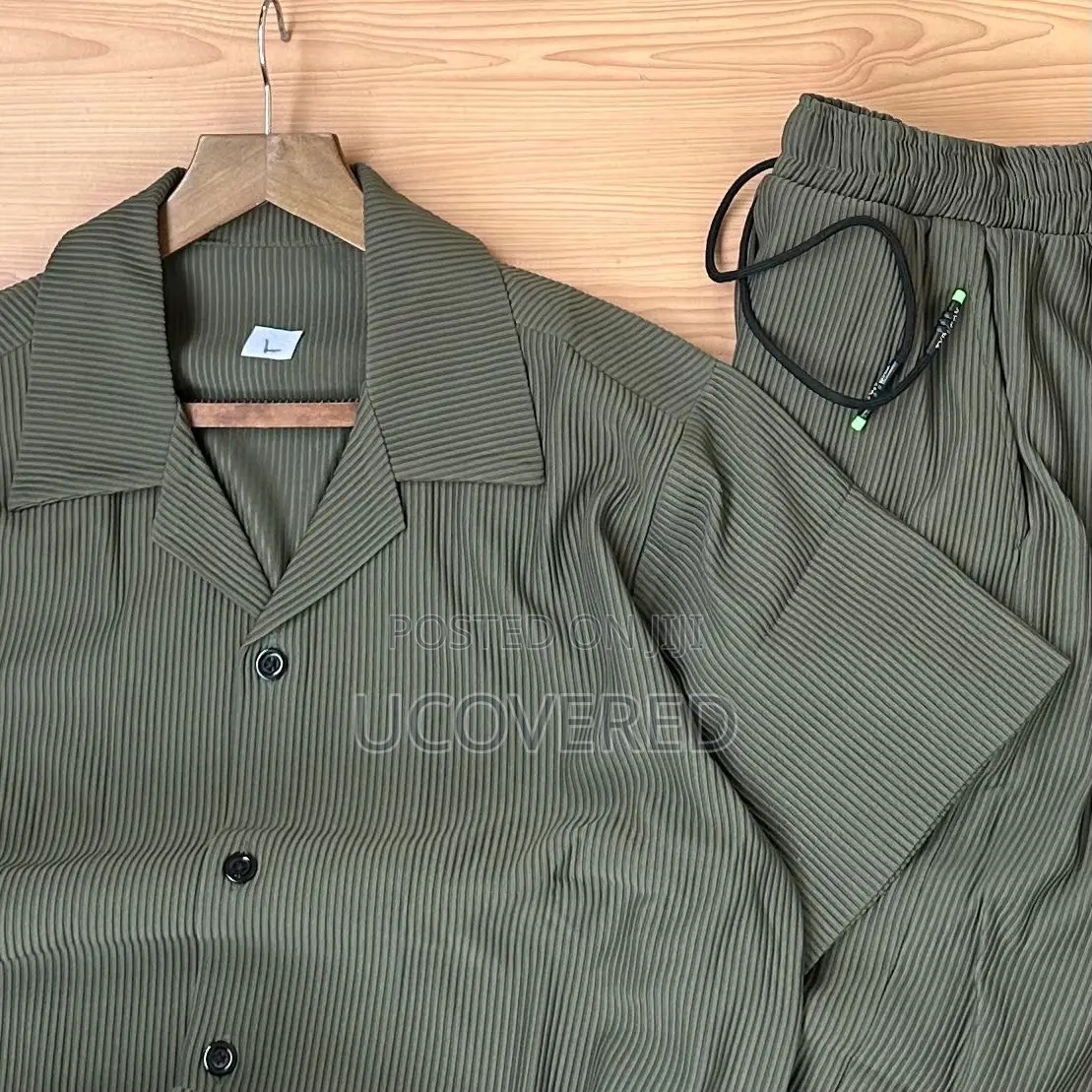 High Quality Top and Down Outfit/Attire