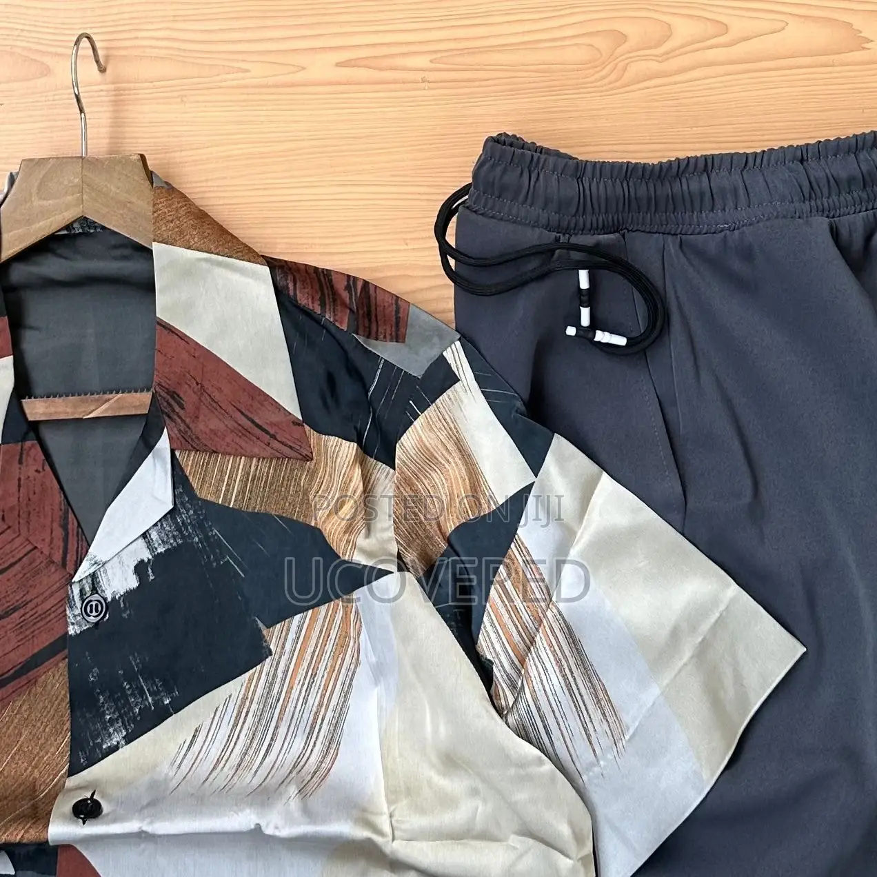 High Quality Top and Down Outfit/Attire