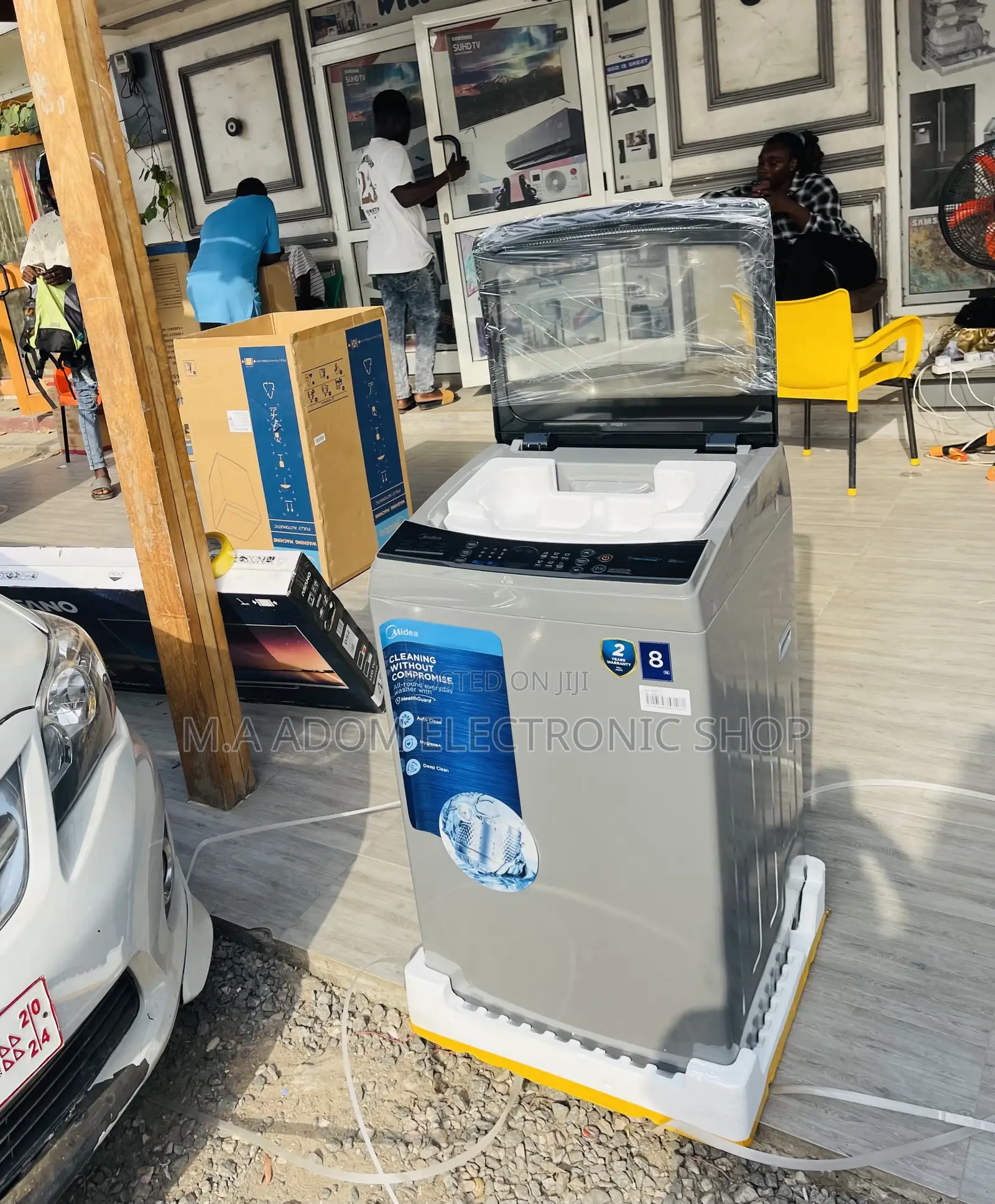 Sealed in Box Midea MA200W80/G 8kg Top Load Washing Machine.