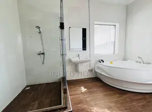 4bdrm House in East Legon for rent