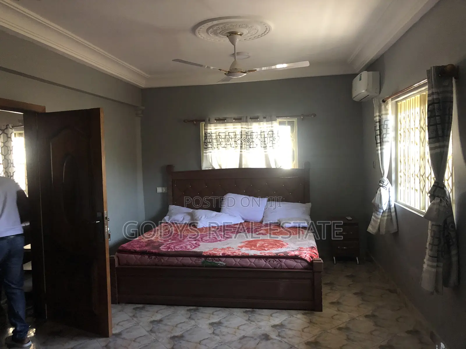 Furnished One Bedrooms Self Contained