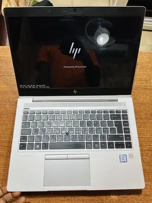 Laptop HP EliteBook 830 G5 8GB Intel Core I5 SSD 256GB