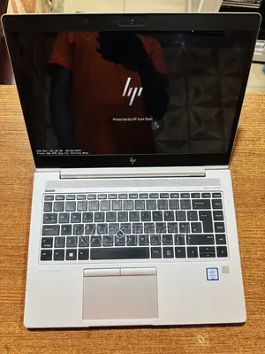 Laptop HP EliteBook 830 G5 8GB Intel Core I5 SSD 256GB