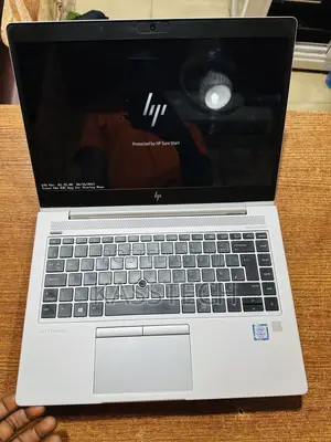 Laptop HP EliteBook 830 G5 8GB Intel Core I5 SSD 256GB