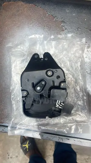 Honda Civic Boot Lock 2016 - 2021