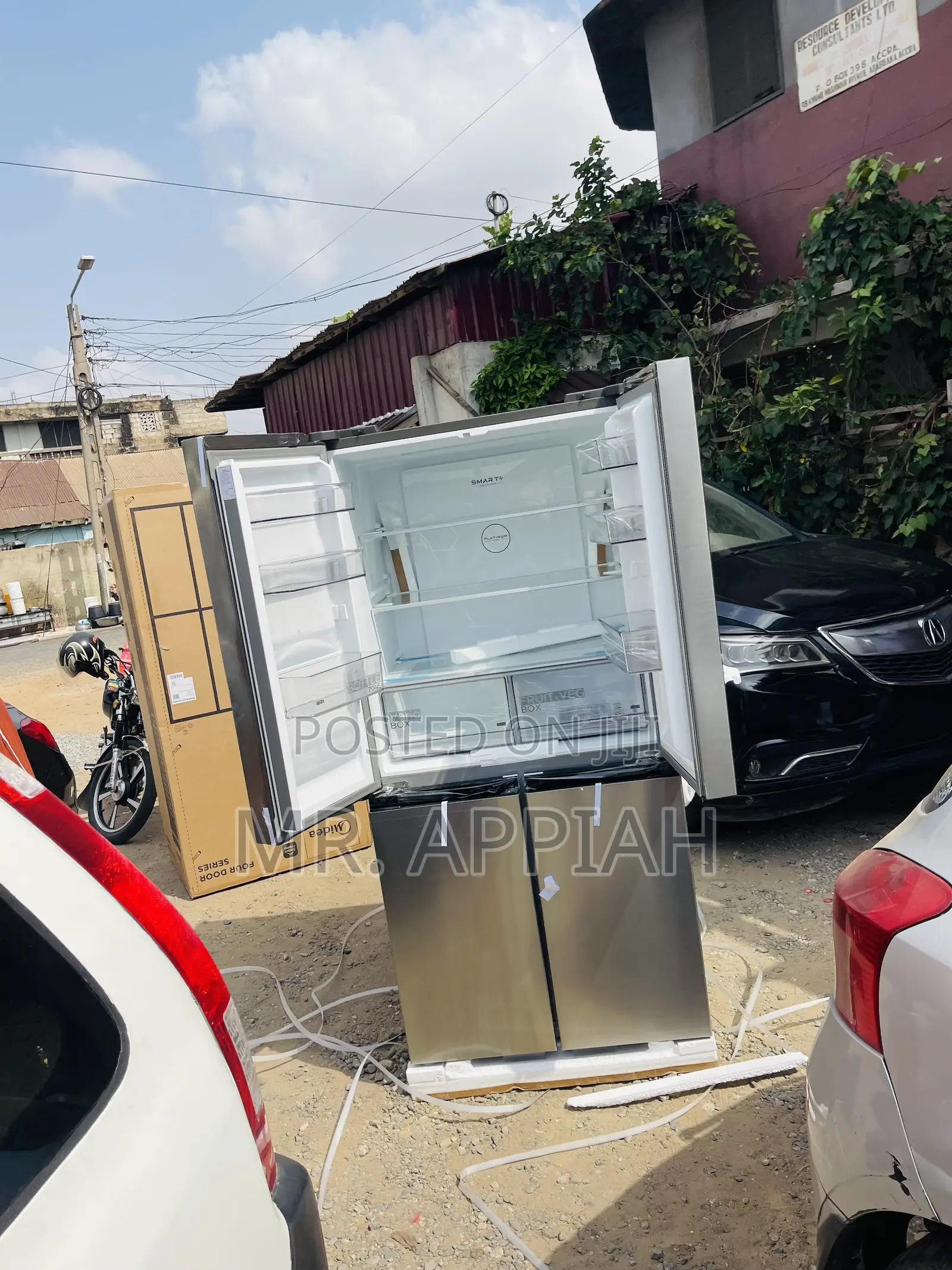 Super Cooling Midea MDRF632FGN46D 474ltr Refrigerator.