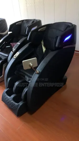 Massaging Chair