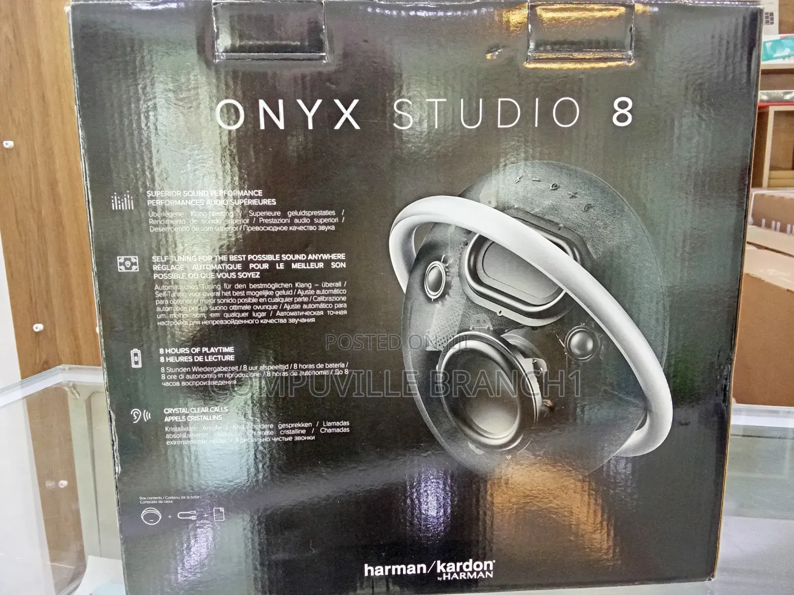 Onyx Studio 8
