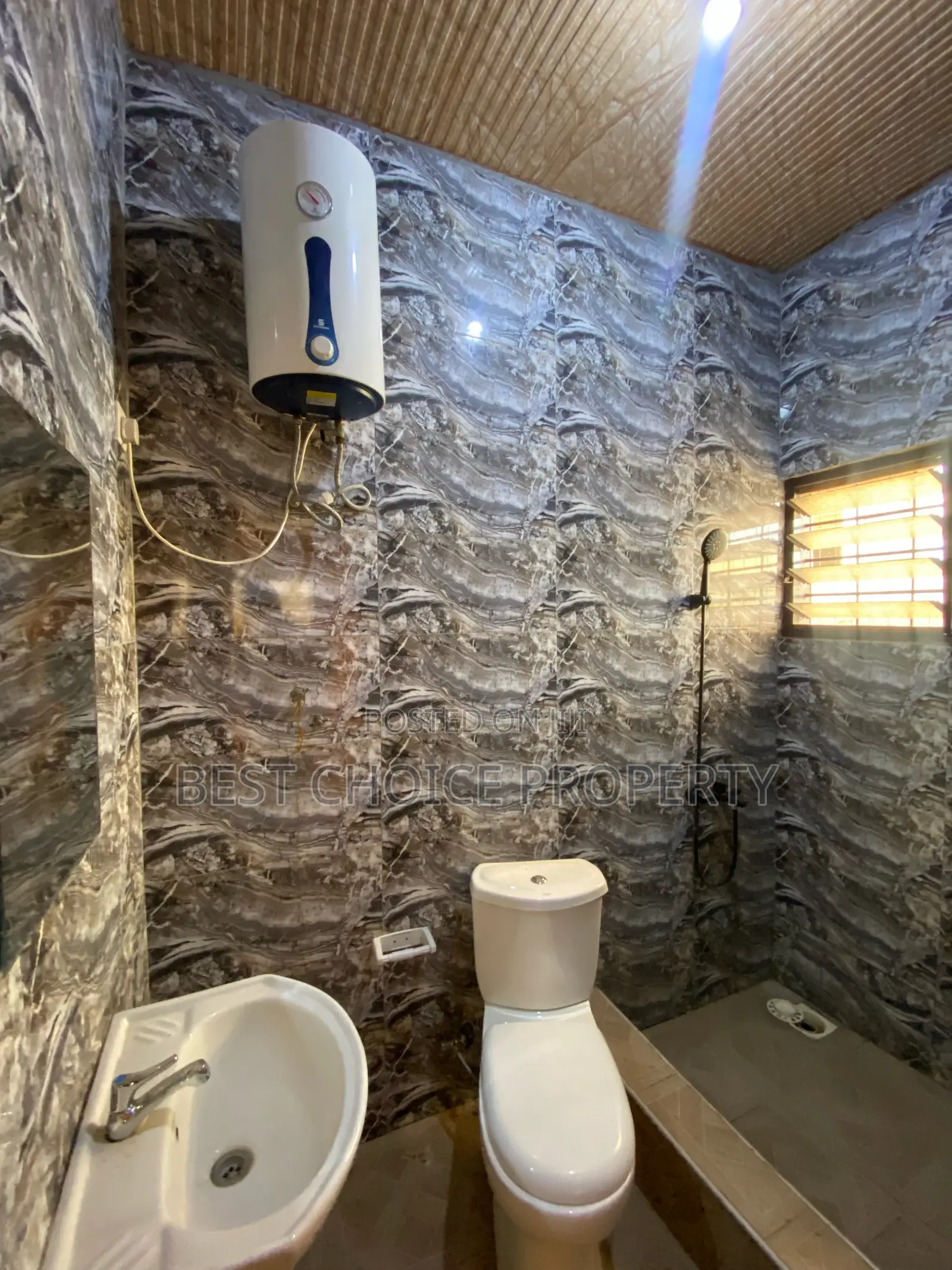 2bdrm Apartment in Pantang, Adenta for rent