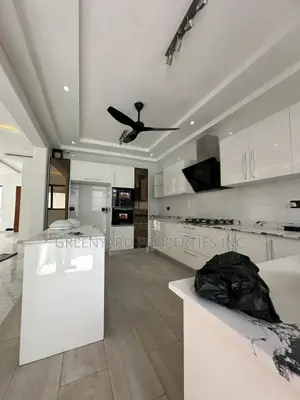 3bdrm House in Botwe for sale