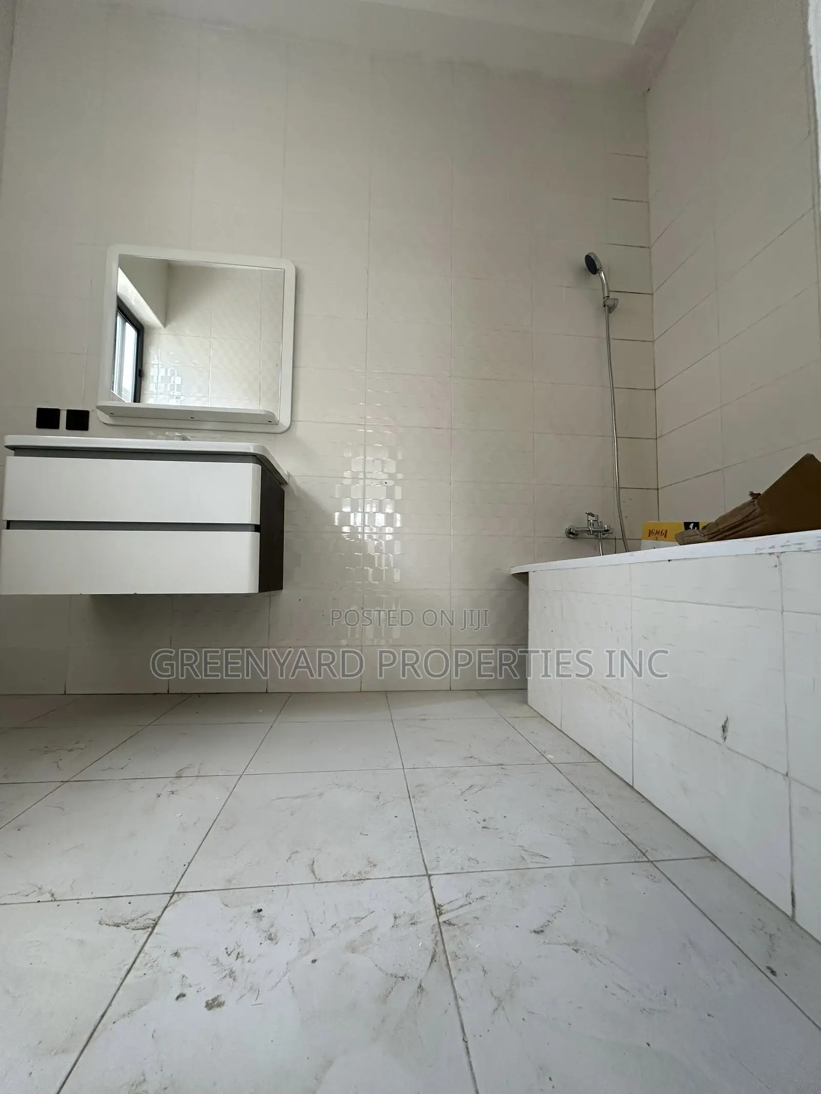 3bdrm House in Botwe for sale