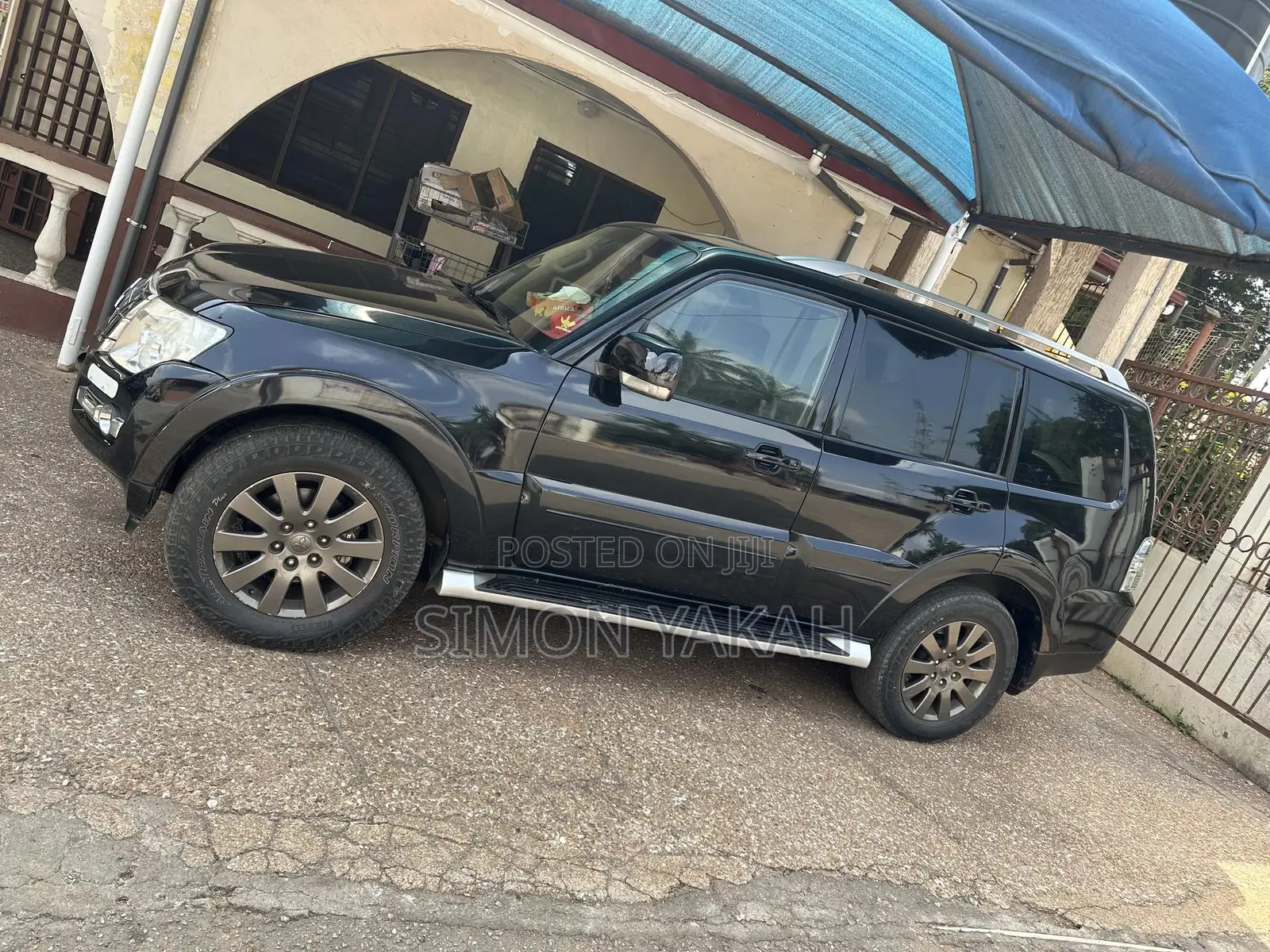 Mitsubishi Pajero V80 3.2 DI-D 2017 Black