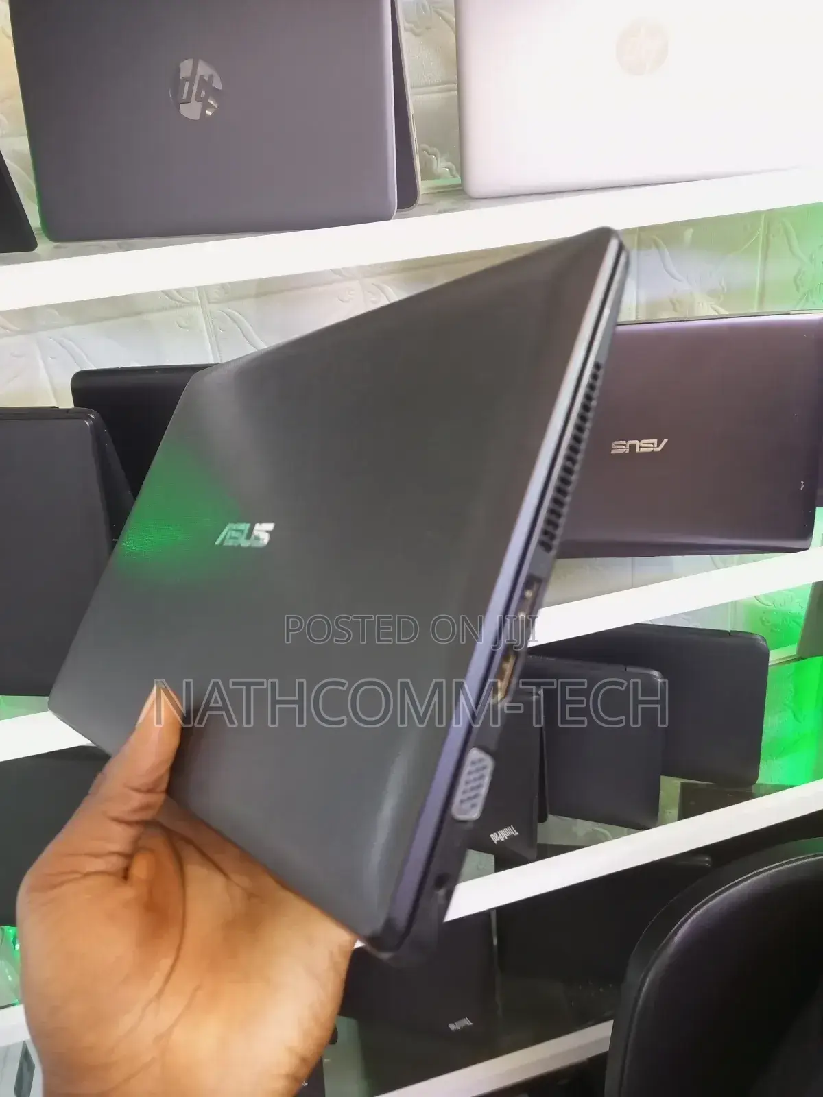 Laptop Asus X200CA 4GB Intel HDD+SSD 500GB