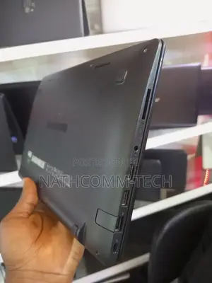 Laptop Asus X200CA 4GB Intel HDD+SSD 500GB