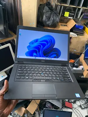 Laptop Dell Latitude 5490 8GB Intel Core I7 SSD 256GB