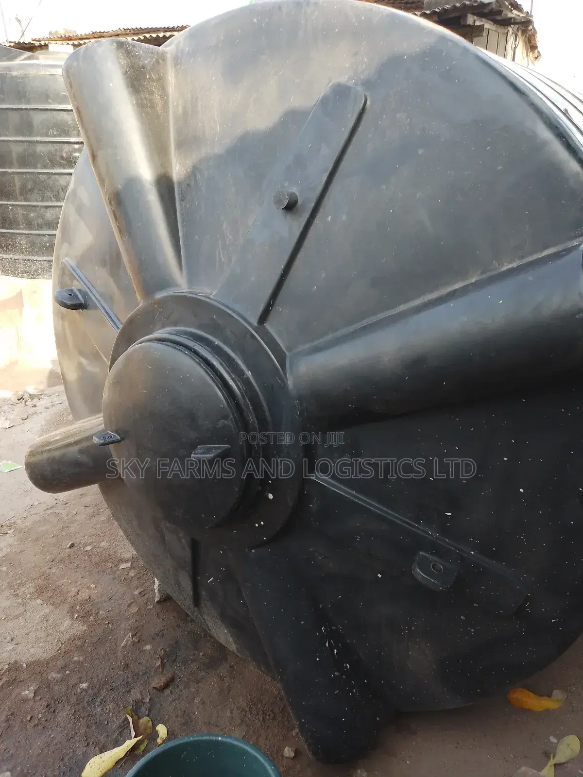 Polytank Cleaning