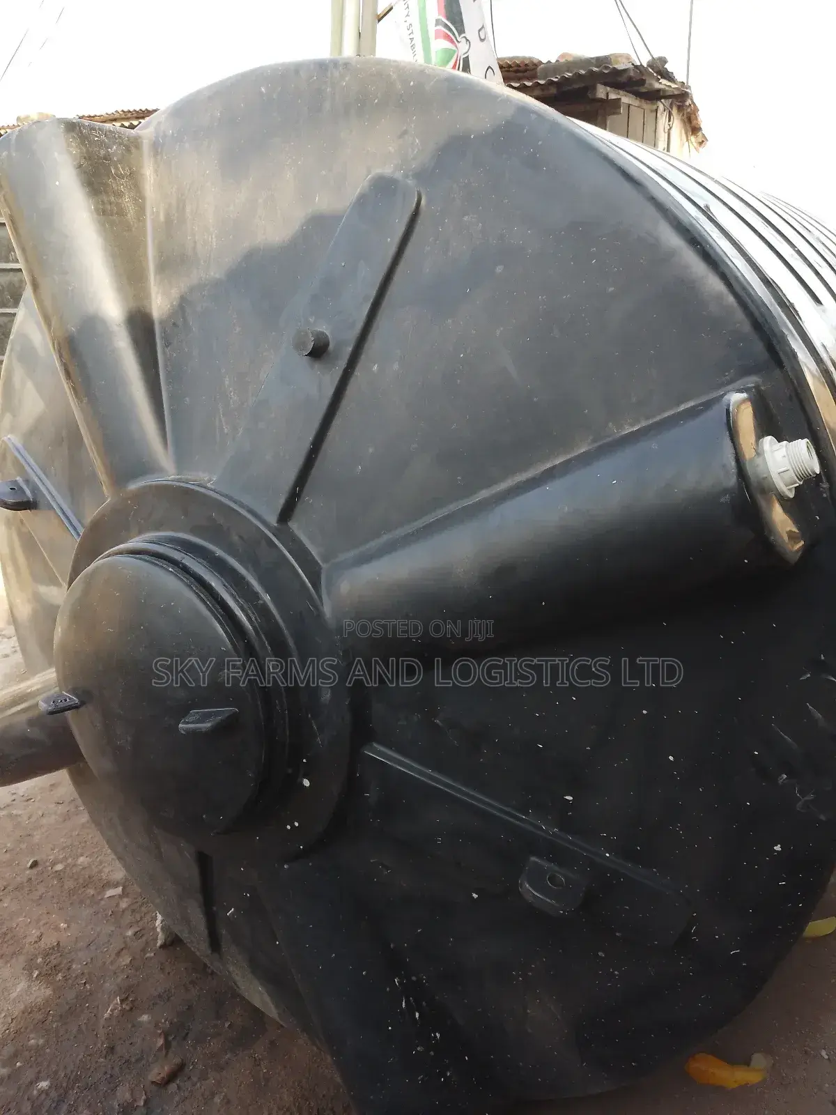 Polytank Cleaning