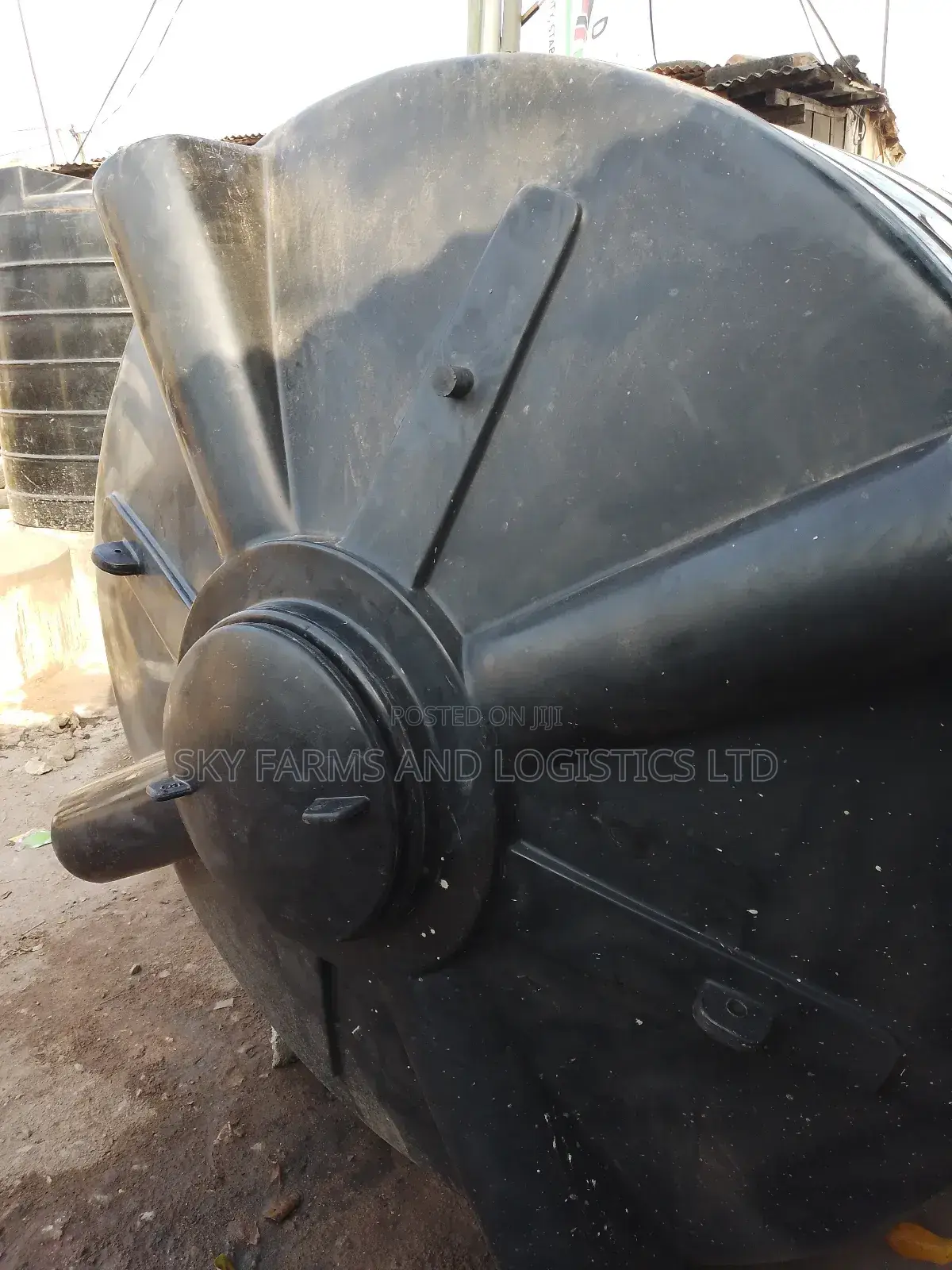 Polytank Cleaning