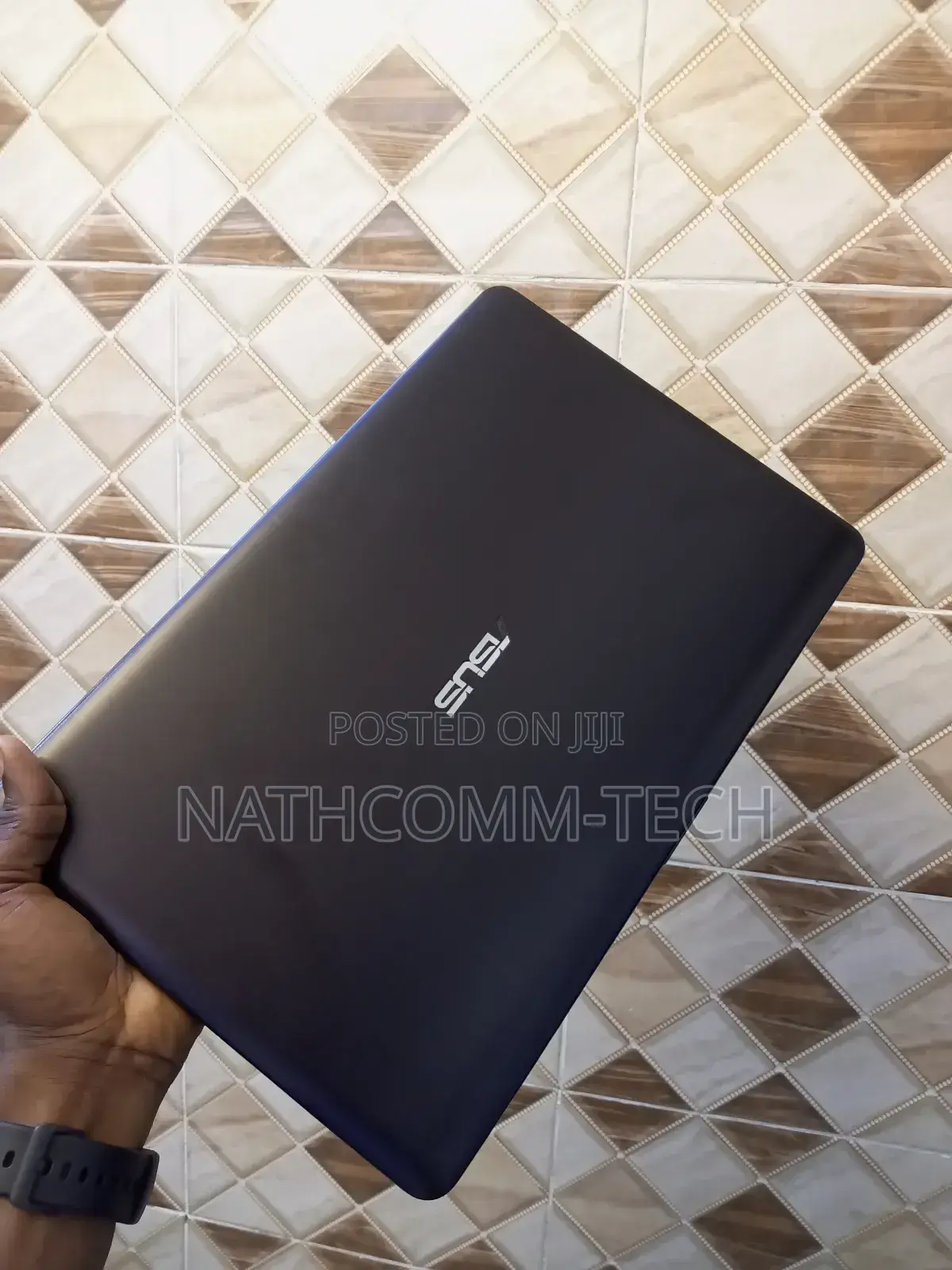 Laptop Asus VivoBook X540SA 4GB Intel HDD+SSD 128GB