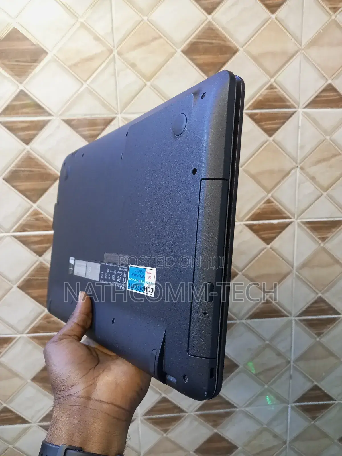 Laptop Asus VivoBook X540SA 4GB Intel HDD+SSD 128GB