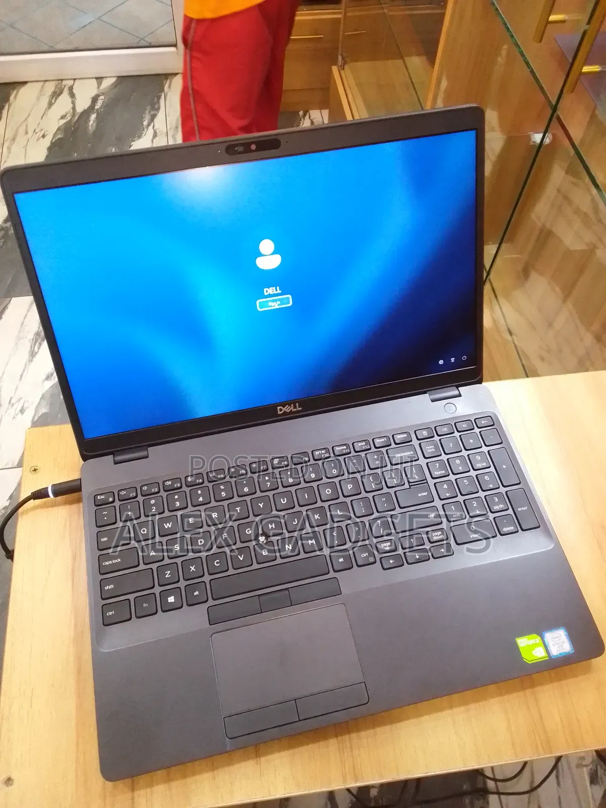 Laptop Dell Latitude 5501 16GB Intel Core I7 SSD 512GB