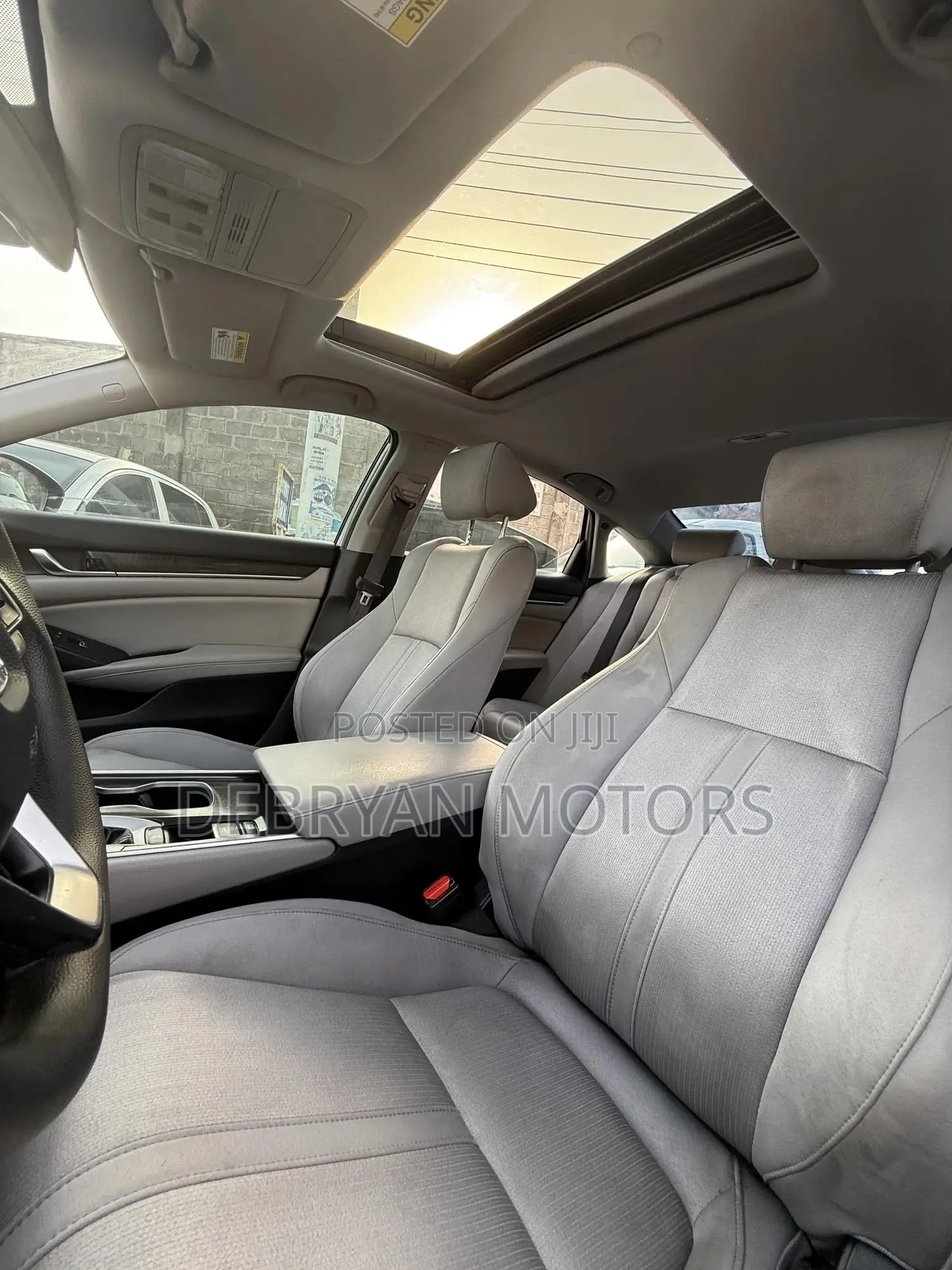 Honda Accord EX 2018 Silver