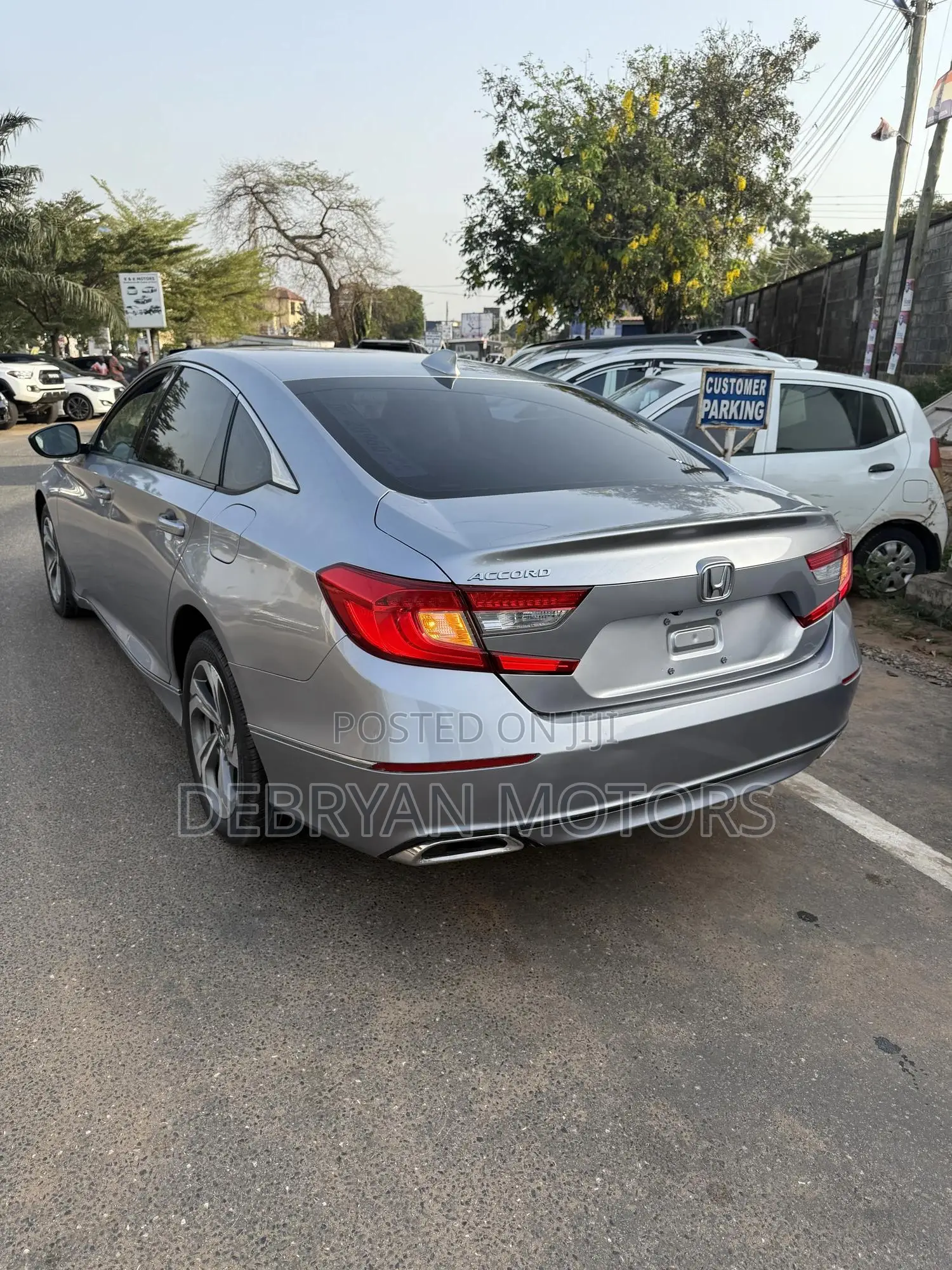 Honda Accord EX 2018 Silver