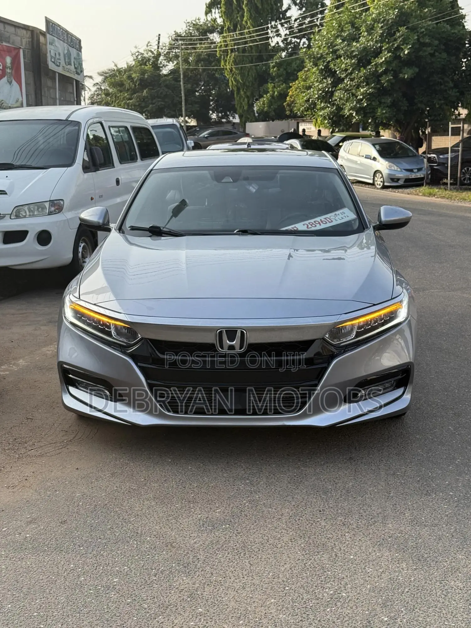 Honda Accord EX 2018 Silver