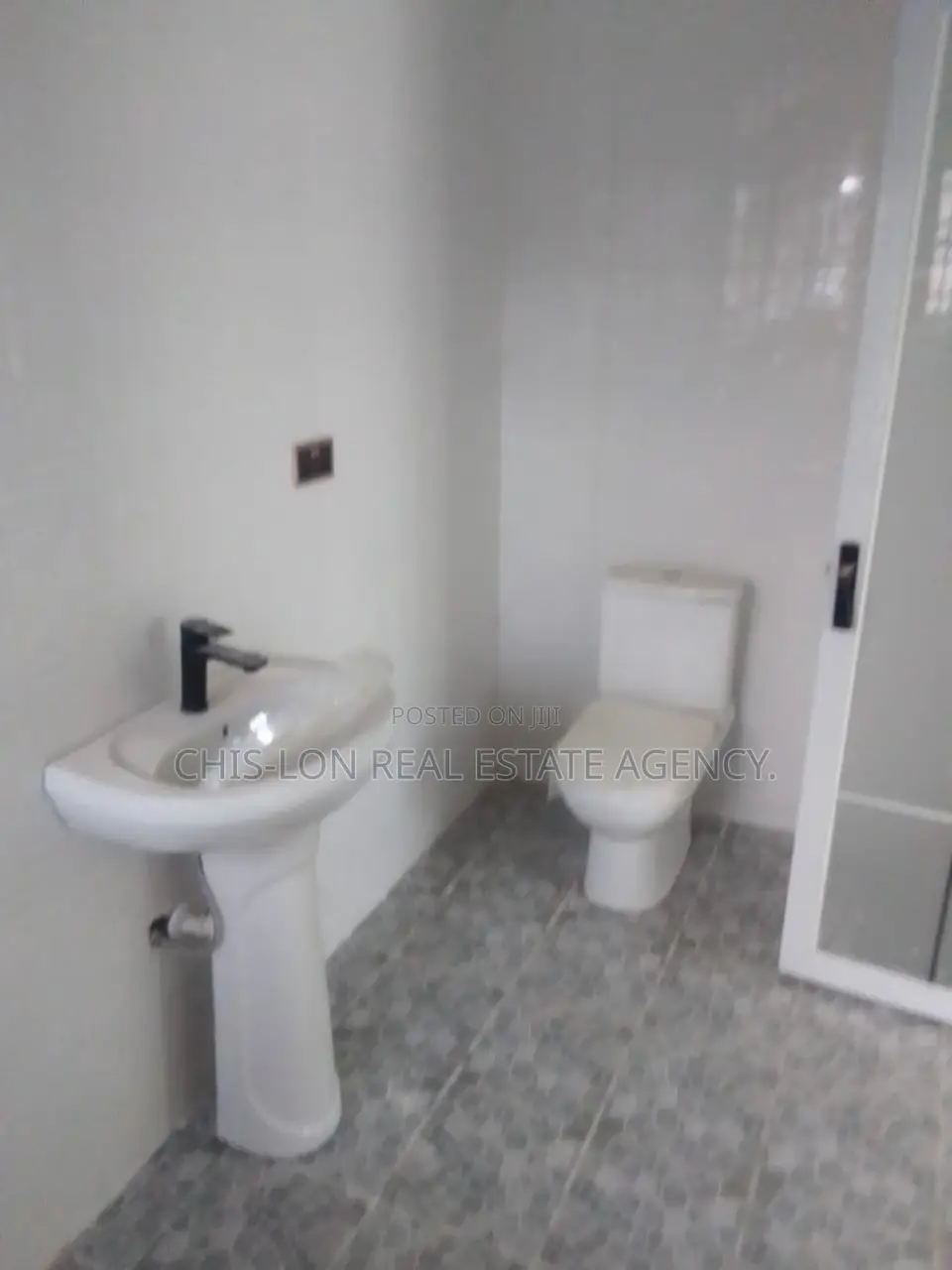 3bdrm House in Sharp-Connect., Oyarifa for sale