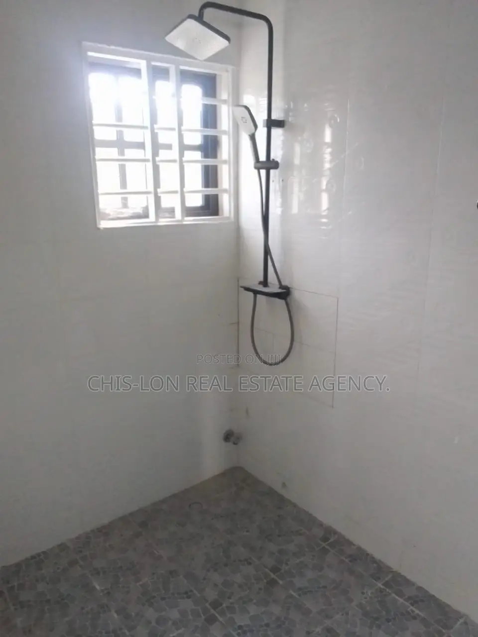 3bdrm House in Sharp-Connect., Oyarifa for sale