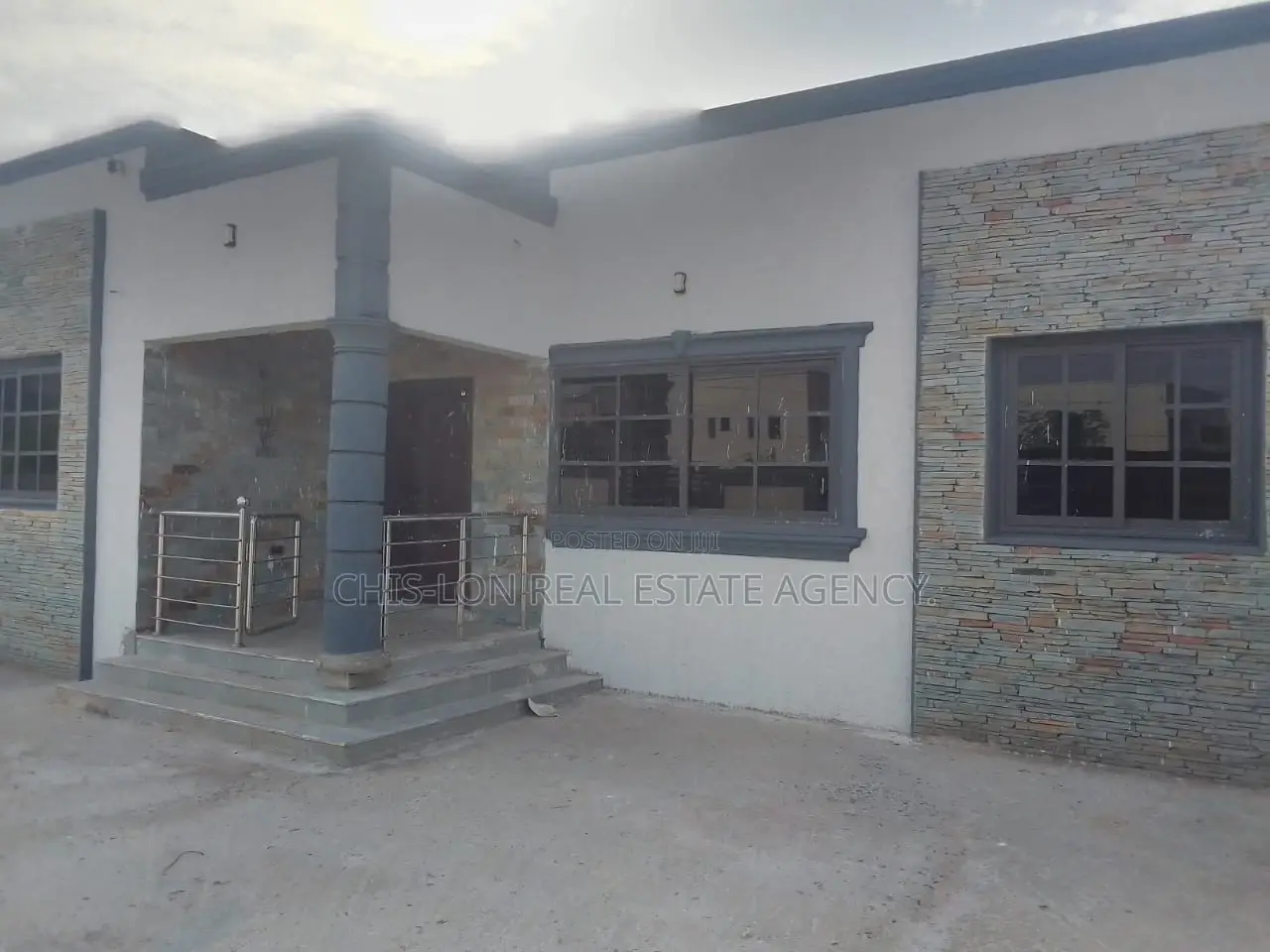 3bdrm House in Sharp-Connect., Oyarifa for sale