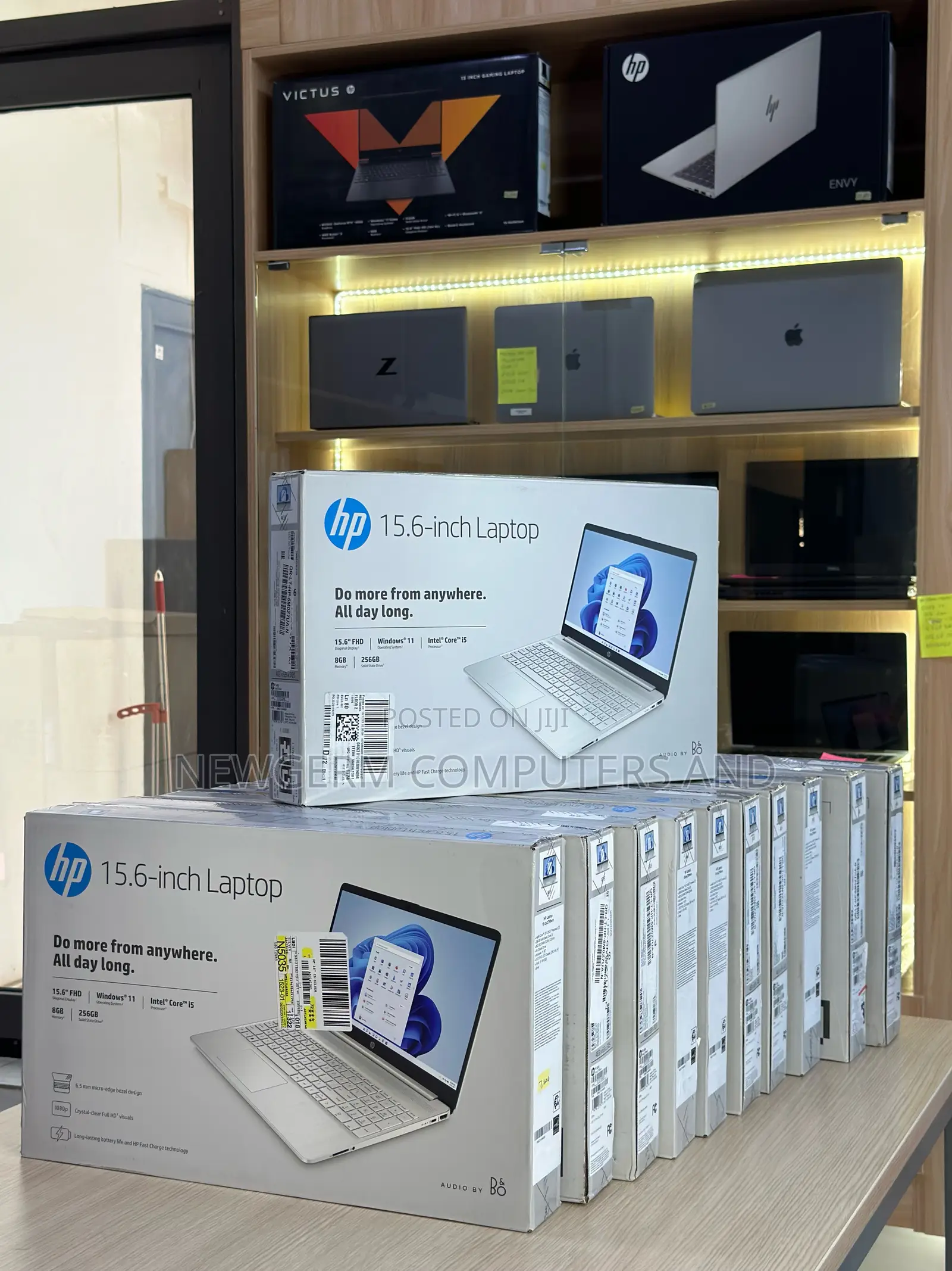 New Laptop HP 15 8GB Intel Core I5 SSD 256GB