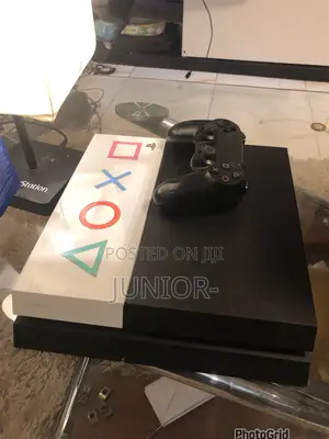 Playstation 4 Jailbreak 10 Game of Ur Choice