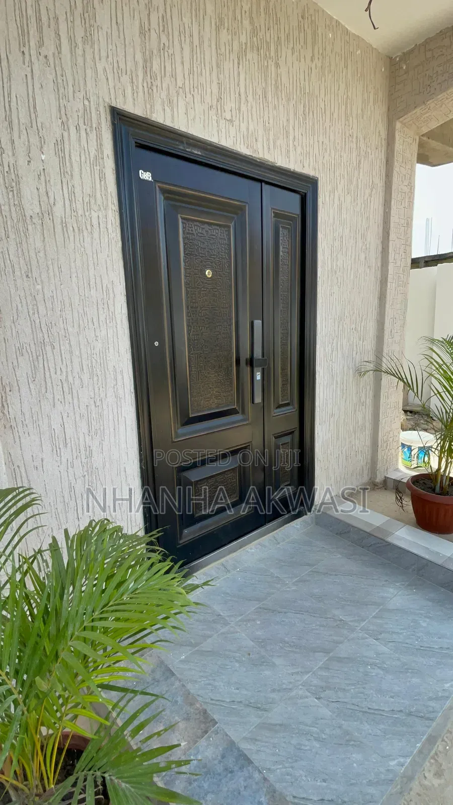 2bdrm Apartment in Lashibi Drc, Tema Metropolitan for rent