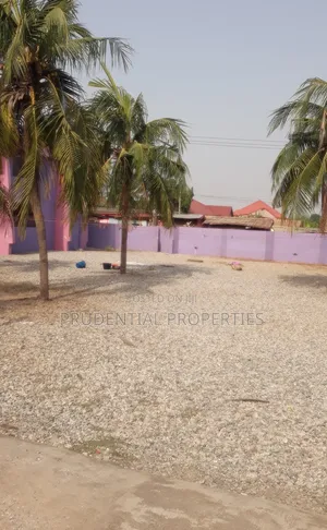 Commercial 18 Bedrooms House for Rent at Awoshie