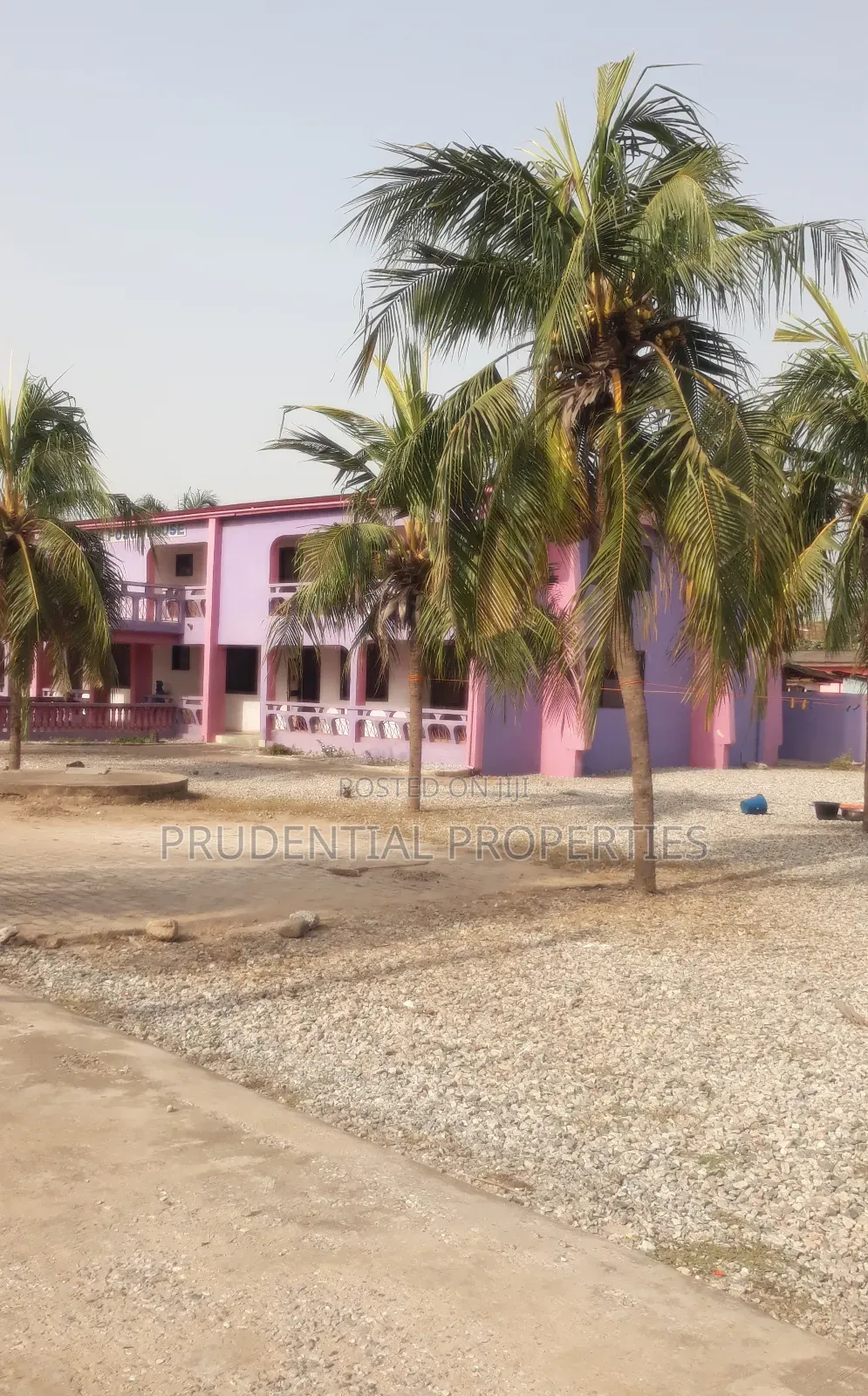 Commercial 18 Bedrooms House for Rent at Awoshie