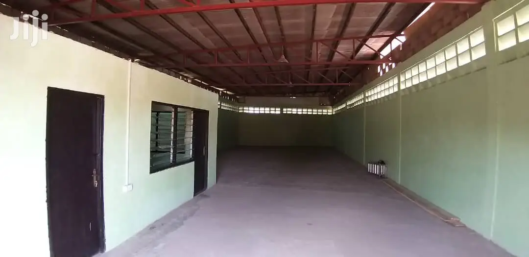 450 SQM WAREHOUSE at Adenta 4 Rent