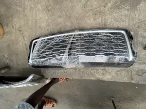 Range Rover Evoque 2018,2019,2020,2021 Front Grille/ Shells