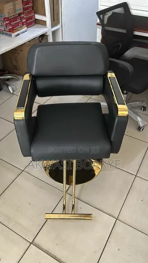 Babering Saloon Chairs