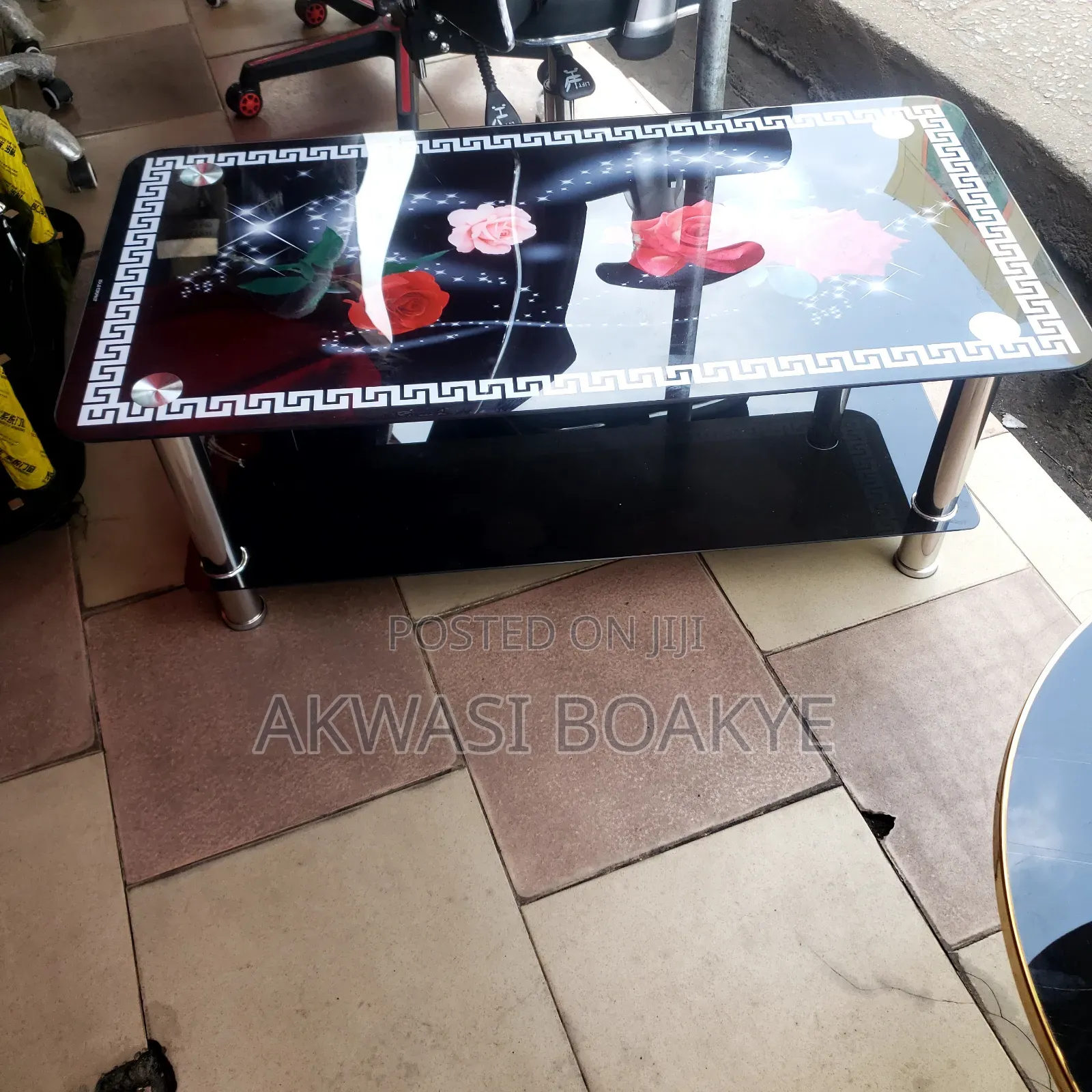 Design Centre Table