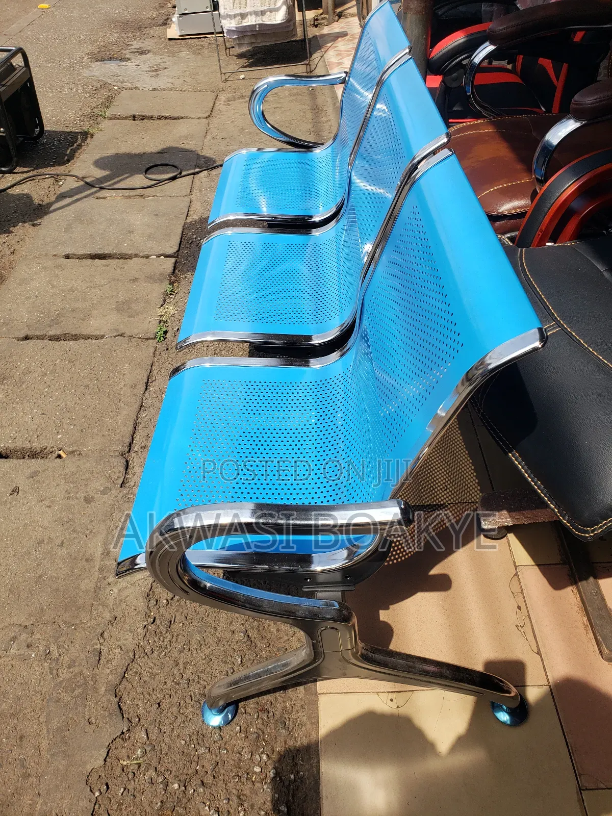 Metal Waiting Chair